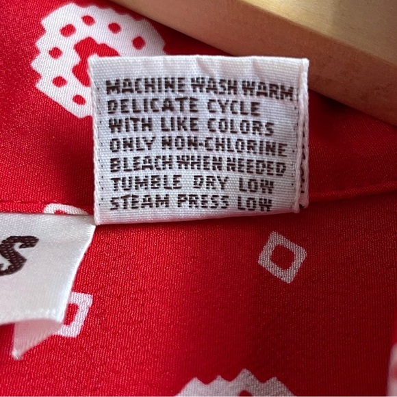 Vintage Suburbans Button Down Blouse Red White Collared Retro Women’s Size 8 - Picture 4 of 7